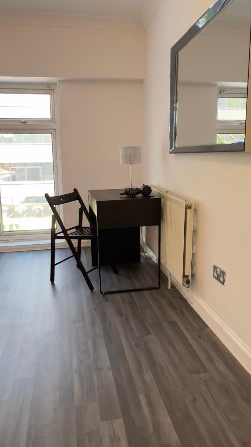 Aldgate Rooms Лондон Экстерьер фото