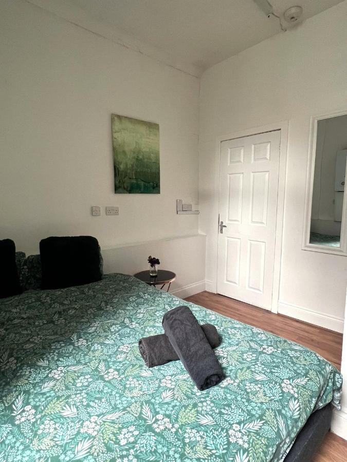 Aldgate Rooms Лондон Экстерьер фото